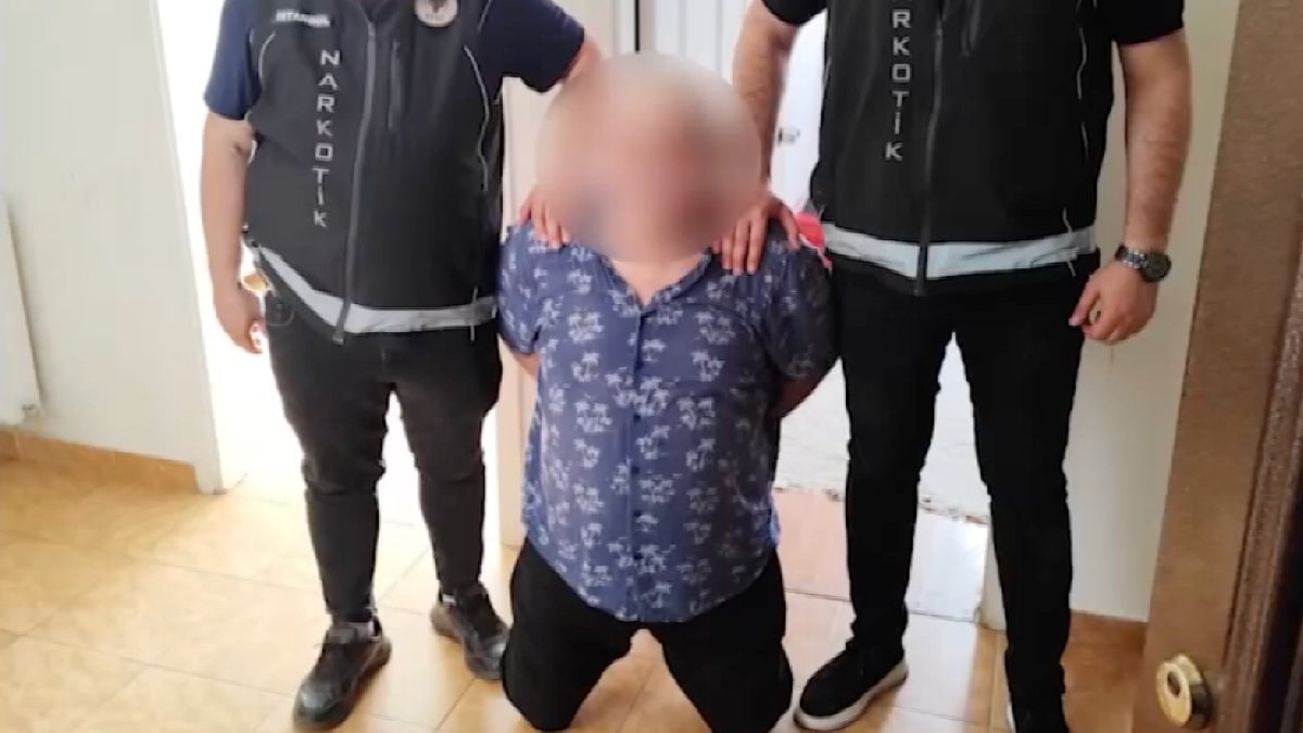 Moğolistan'da kırmızı bültenle aranan şüpheli İstanbul'da yakalandı
