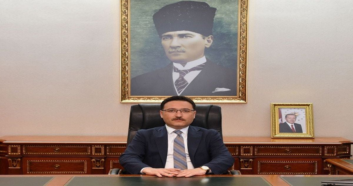 Vali Çiçek: Basın Toplum için Kamu Hizmeti Yürütüyor