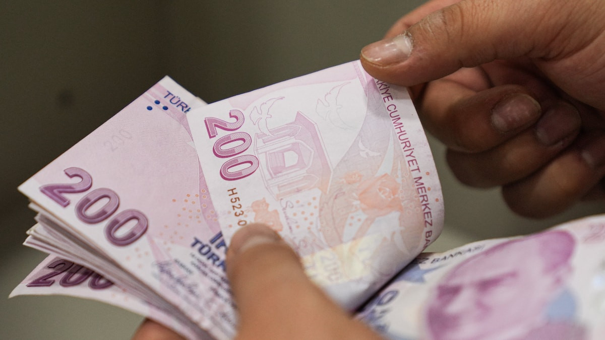 Hazine destekli esnaf kredilerinde faiz indirimi