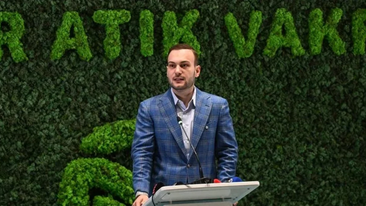 Samed Ağırbaş duyurdu: Cumhuriyet tarihinin en büyük 'Plastik Atık Çalıştayı' düzenleniyor