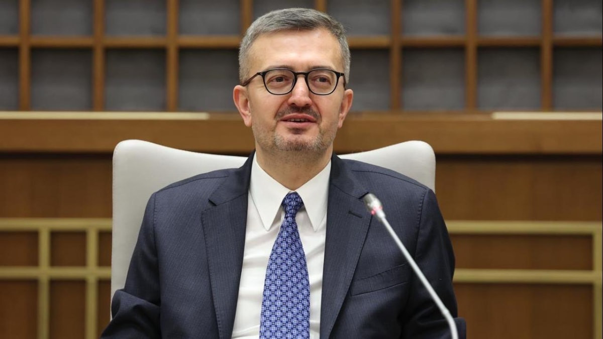 Burhanettin Duran: Gazilerimiz, milletimizin gönlünde daima müstesna bir yere sahiptir