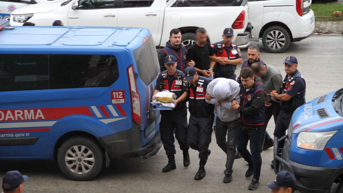Samsun'da 73 yaşındaki adama 'kargo' yalanıyla 17 milyon liralık senet imzalattılar