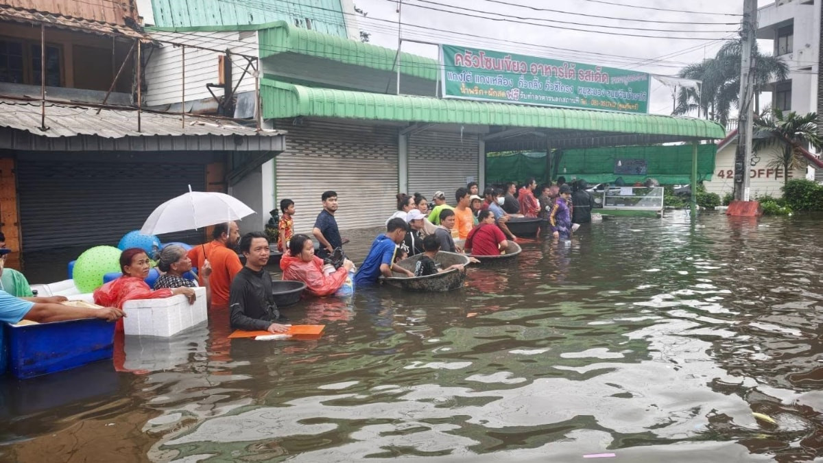 Tayland'da sel: 8 ölü