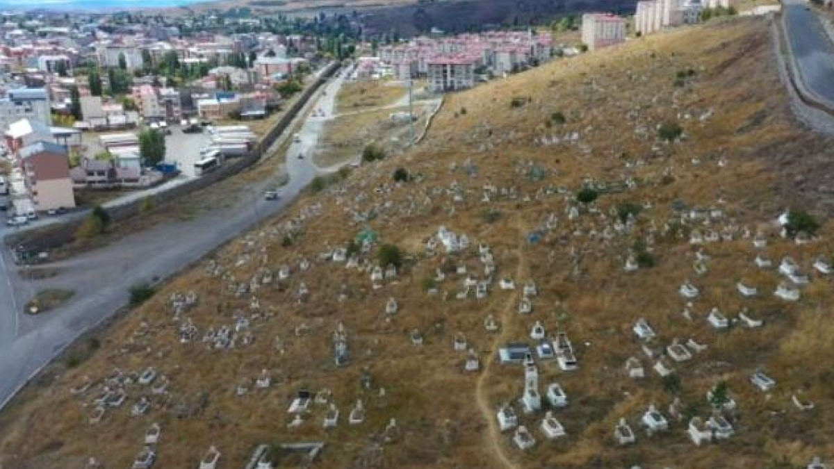 Kars'ta yeni doğan bebeğin ölümünde anne ve anneanne birbirlerini suçladı