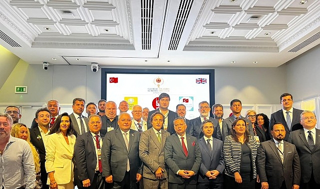 Keçiören Belediye Başkanı Özarslan'a Londra'da "Küresel Hizmet Ödülü"