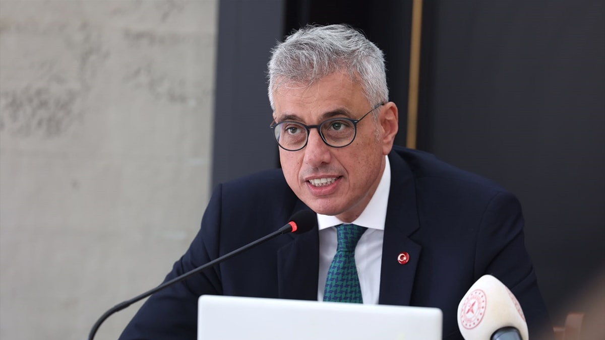 Kemal Memişoğlu: 13 ile 17 yaş arasındaki çocukların yüzde 30'u sigara kullanıyor