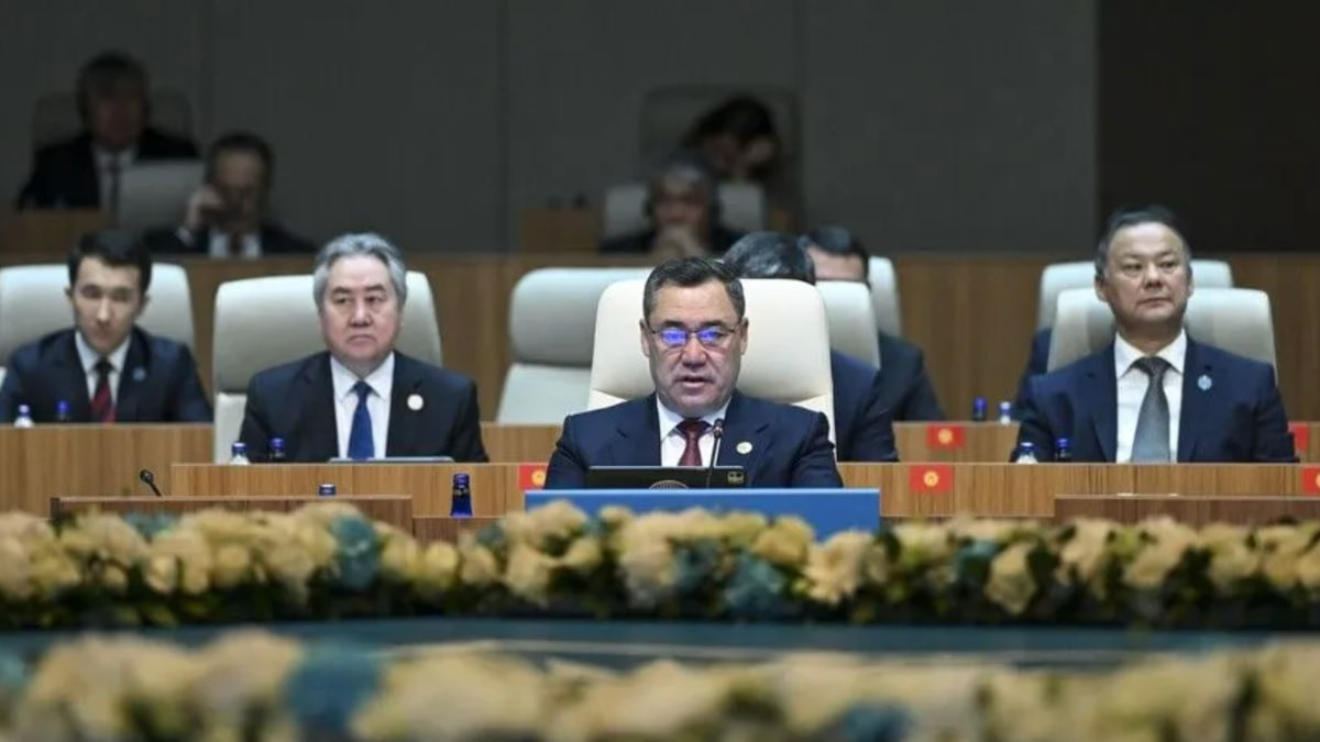 Kırgızistan Cumhurbaşkanı Caparov, TDT Devlet Başkanları Konseyi 13. Zirvesi'nde konuştu