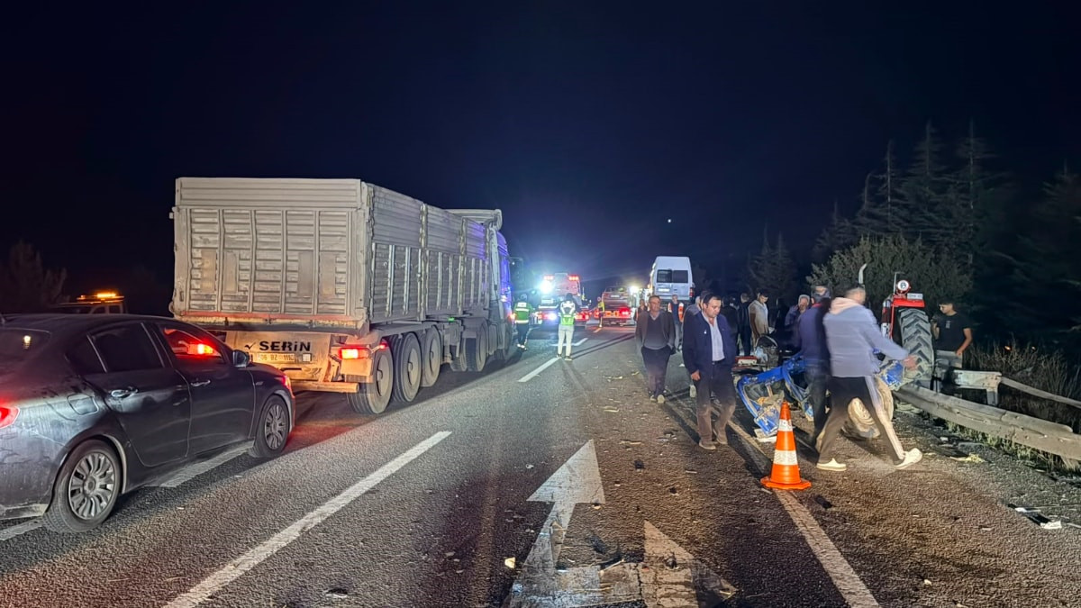 Kütahya'da zincirleme trafik kazası: 7 yaralı